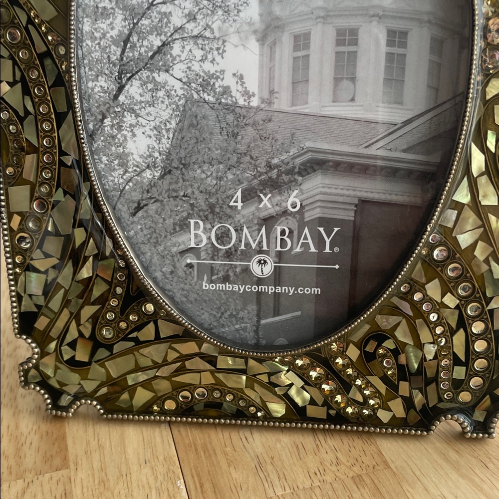 Bombay Ornate Gold Photo Frame - Picture 4 of 6